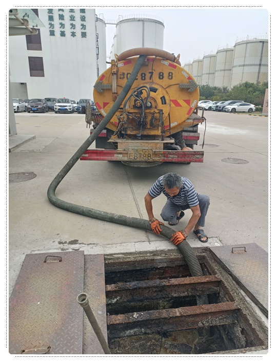 孟连隔油池清掏