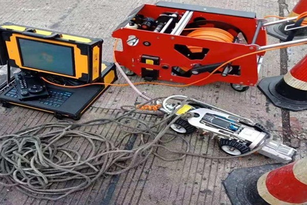 孟连CCTV管道检测机器人